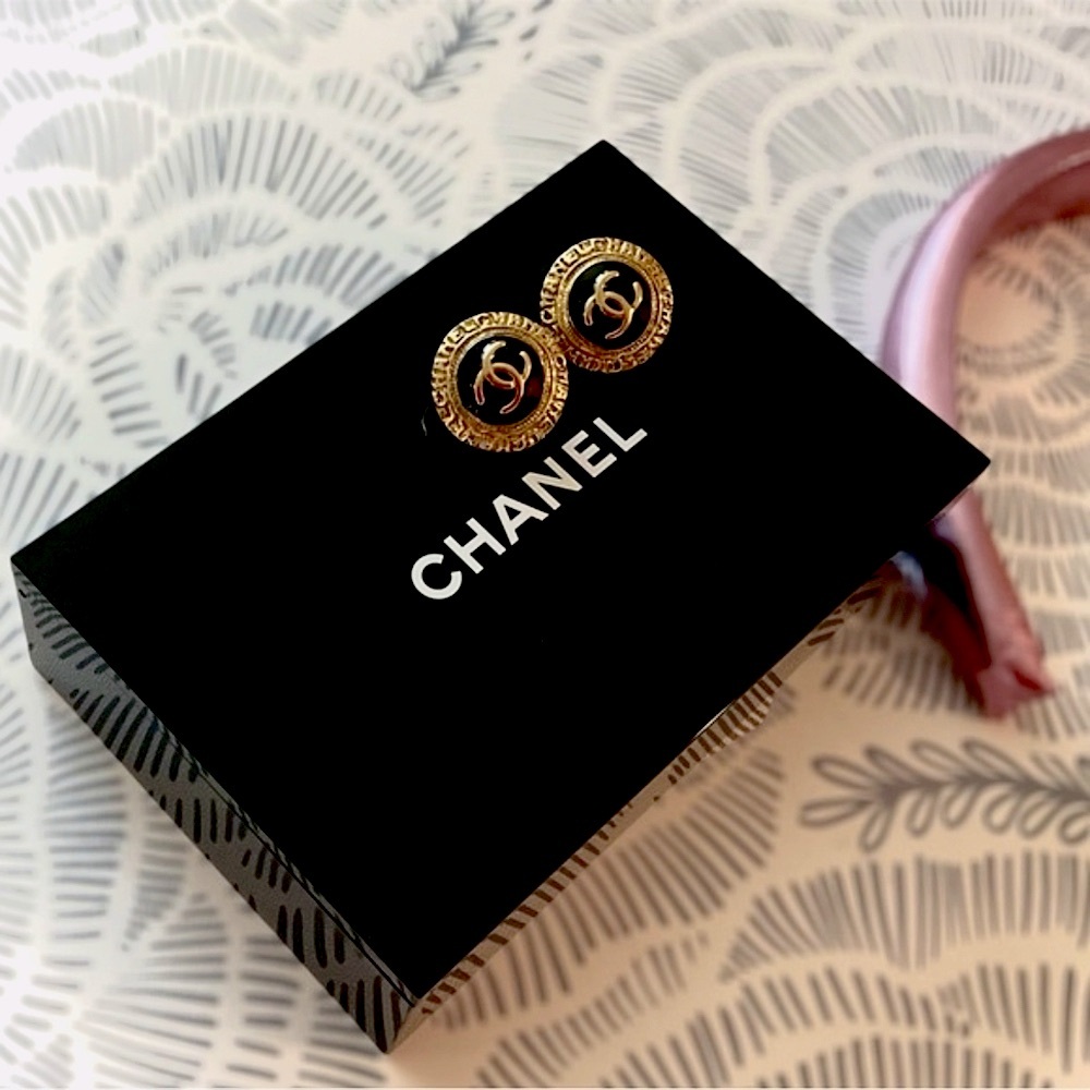 CHANEL Jewelry Case